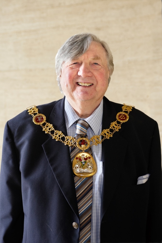 Council says goodbye to former Mayor